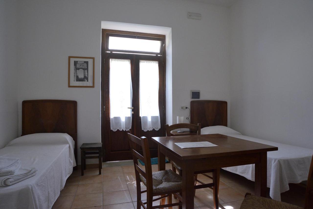 Casa Del Geco Bed & Breakfast Paestum Luaran gambar