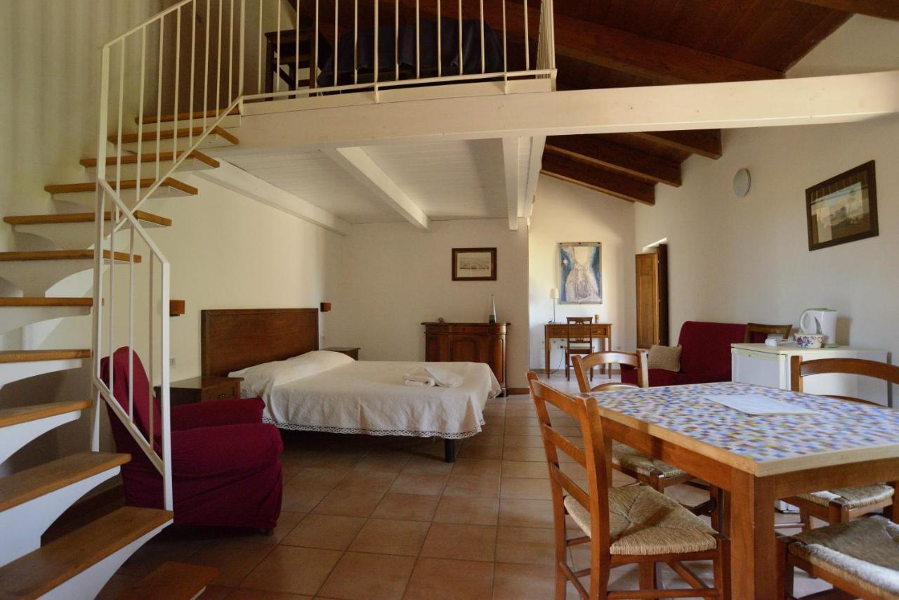 Casa Del Geco Bed & Breakfast Paestum Luaran gambar
