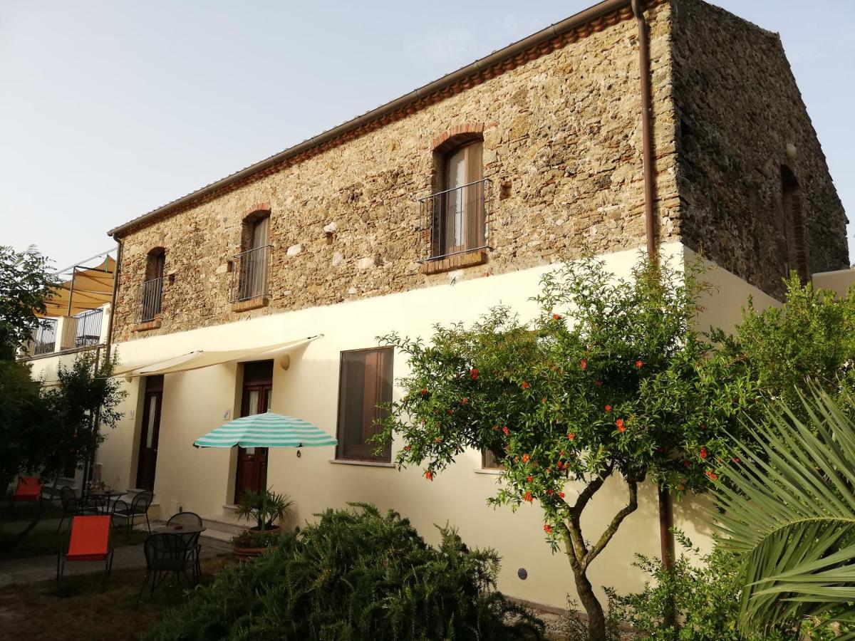 Casa Del Geco Bed & Breakfast Paestum Luaran gambar