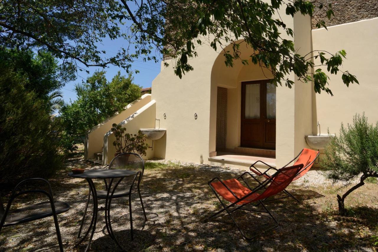 Casa Del Geco Bed & Breakfast Paestum Luaran gambar